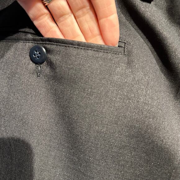 Boss Hugo Boss Dress Pants 35x28 Black Cuff Hem 100% Wool Vintage Luxury - Picture 11 of 11